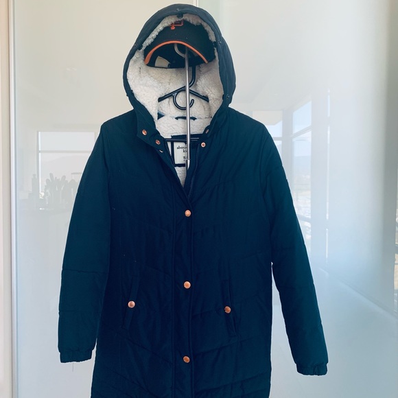 Women's winter jacket. Excellent for ski and snow - Picture 1 of 4